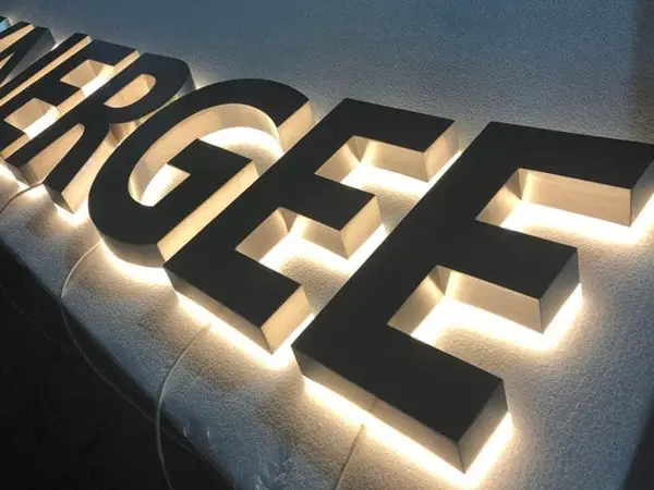 What Is the Best Sign for a Salon?
