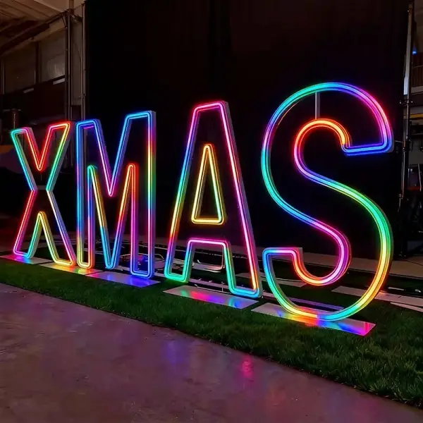 What Size Should My Storefront Letters Be for Visibility?